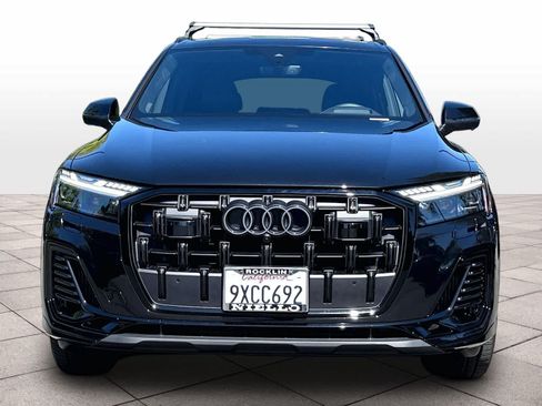 Used 2025 Audi Q7 3.0T Prestige w/ Prestige Package AWD/4WD image 3