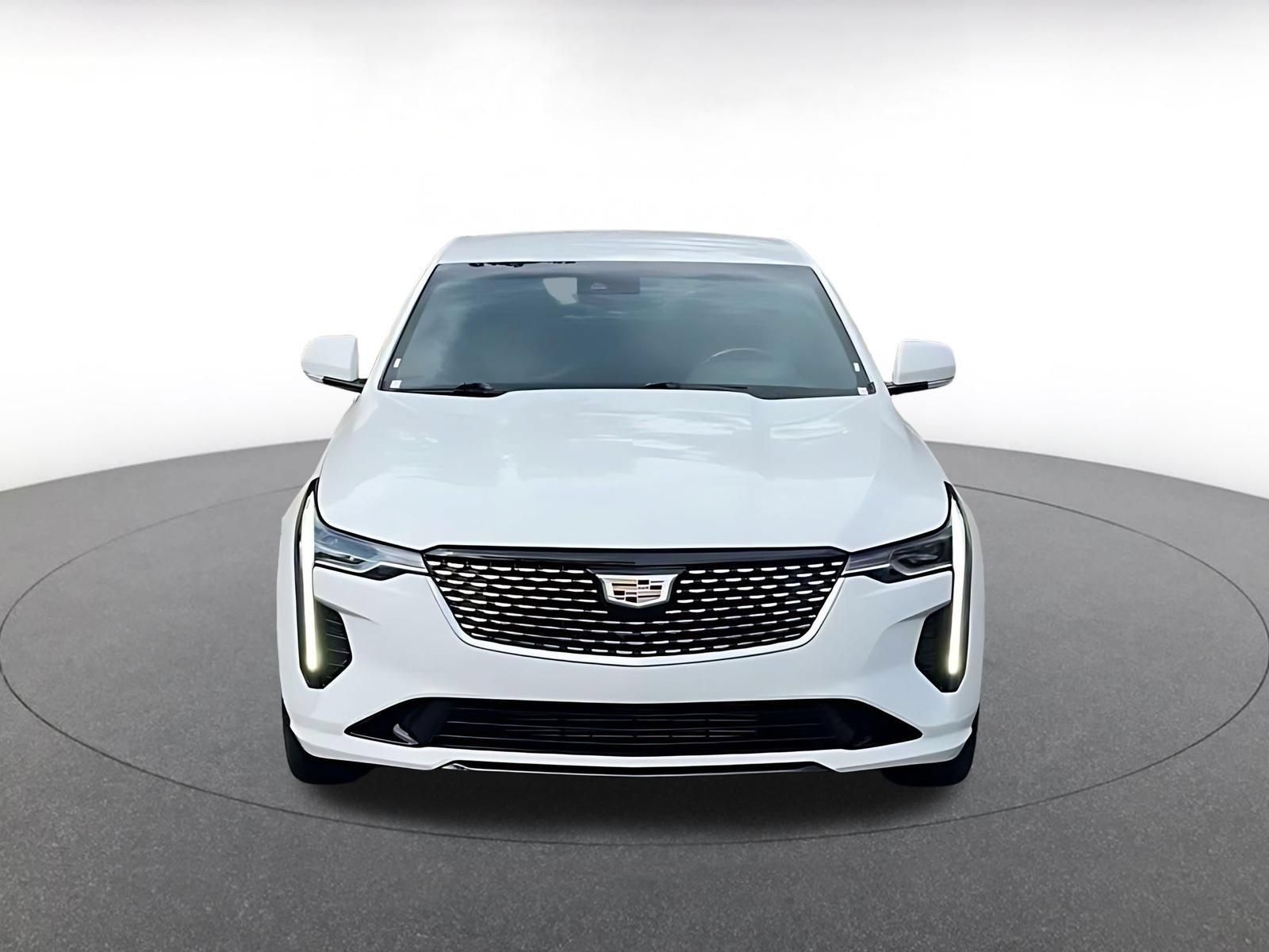 Used 2026 Cadillac CT4 Luxury AWD/4WD image 4