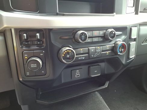 New 2026 Ford F350 XLT w/ 360-Degree Camera Package AWD/4WD image 23