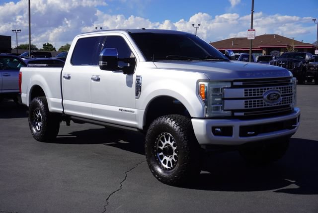 Used 2017 Ford F250 Platinum w/ Platinum Ultimate Package AWD/4WD image 15