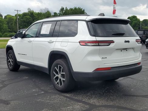 Used 2024 Jeep Grand Cherokee L Laredo AWD/4WD image 5