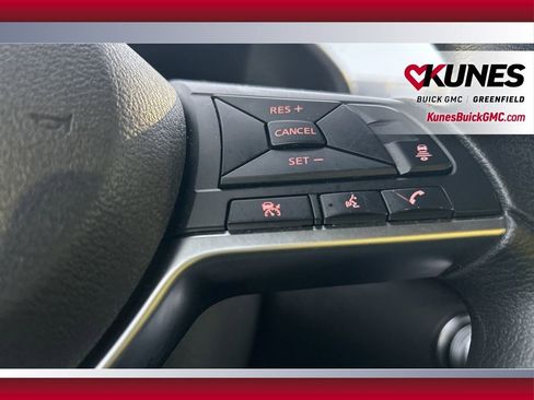 Used 2023 Nissan Sentra SV image 32