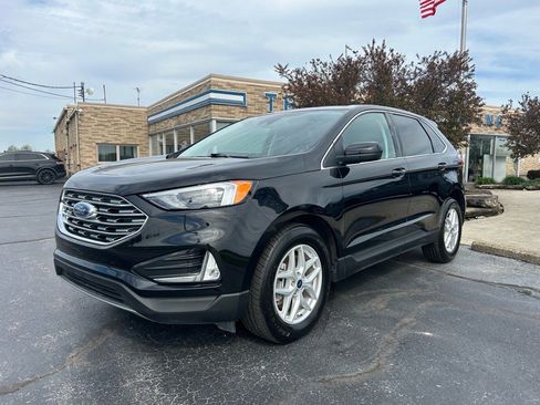 Used 2022 Ford Edge SEL w/ Convenience Package image 9