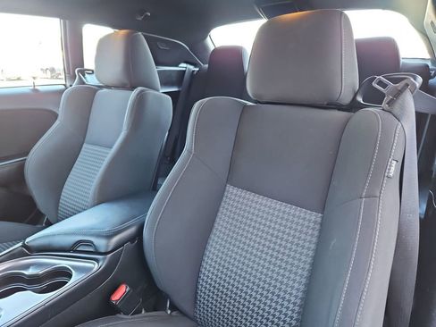 Used 2023 Dodge Challenger GT image 21