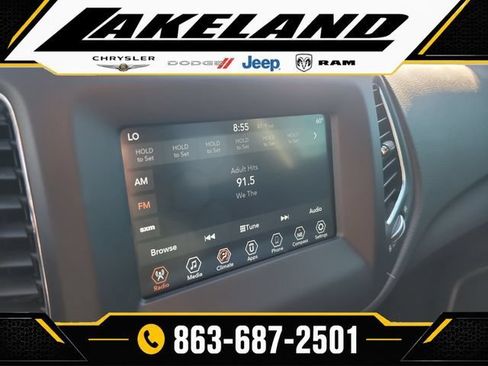Used 2020 Jeep Compass Latitude FWD image 21