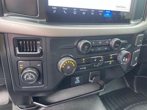 Used 2024 Ford F150 XL w/ Equipment Group 103A High AWD/4WD image 18