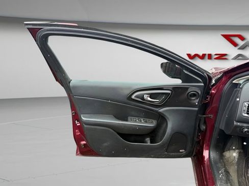 Used 2016 Chrysler 200 C w/ Navigation & Sound Group I image 12