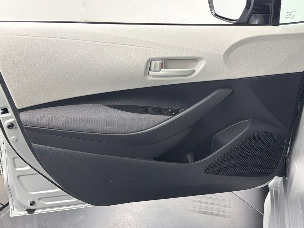 Certified 2026 Toyota Corolla LE FWD image 19