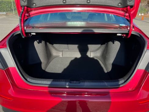 Used 2024 Honda Accord EX image 17