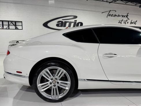Used 2020 Bentley Continental GT image 43