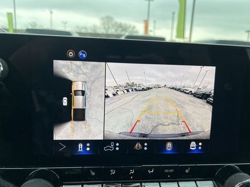 New 2025 Chevrolet Colorado Z71 w/ Midnight Edition image 23