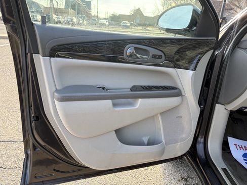 Used 2014 Buick Enclave Leather image 28