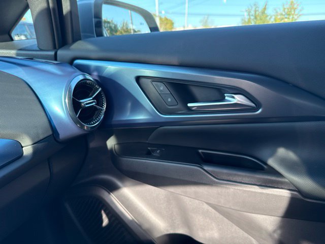 Used 2024 Chevrolet Equinox EV LT AWD/4WD image 28