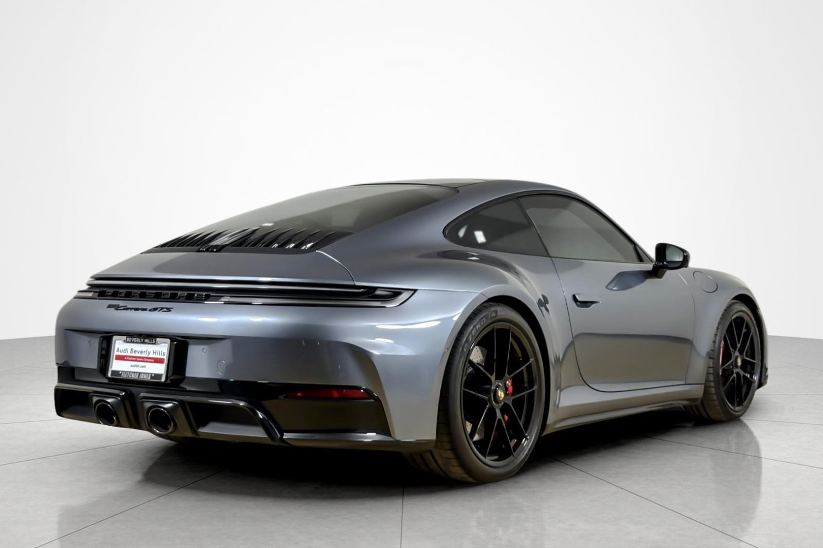 Used 2026 Porsche 911 Carrera GTS RWD image 5