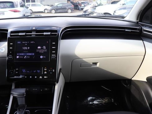 Used 2024 Hyundai Tucson SEL image 18