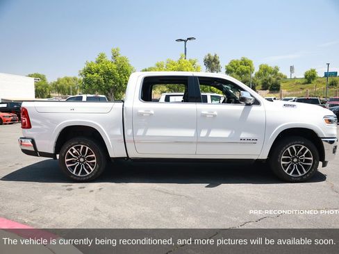 Used 2025 RAM 1500 Limited w/ Trailer Tow Group AWD/4WD image 7