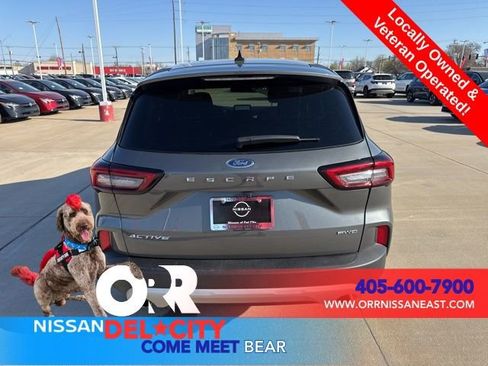 Used 2025 Ford Escape Active image 4