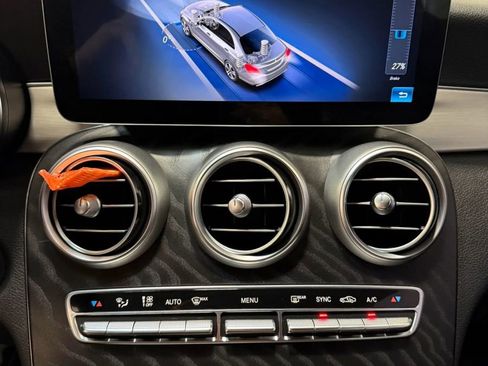 Used 2021 Mercedes-Benz C 300 C 300 Sedan 4D w/ AMG Line image 21