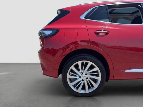Used 2025 Buick Envision Avenir AWD/4WD image 28