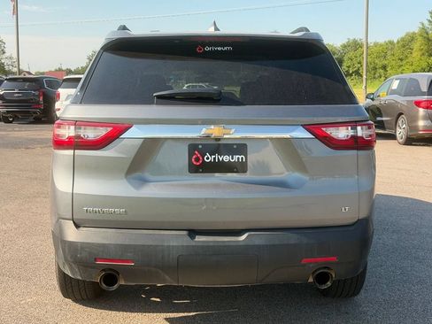 Used 2019 Chevrolet Traverse LT FWD image 5