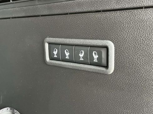 New 2026 Jeep Grand Wagoneer Limited image 19