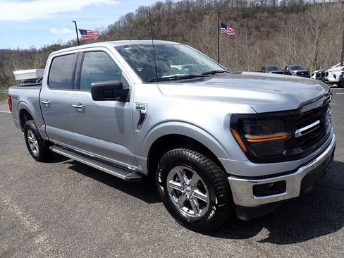 Used 2025 Ford F150 XLT w/ Equipment Group 301A Standard AWD/4WD image 11