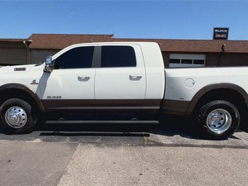Used 2024 RAM 3500 Limited w/ Safety Group image 5