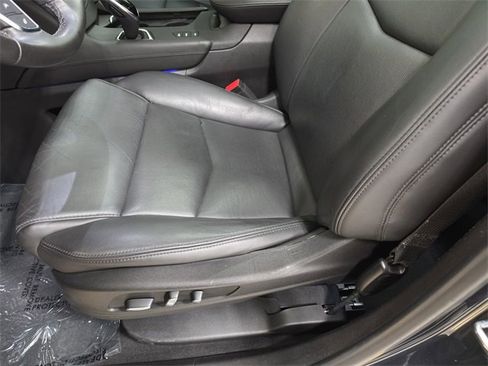 Used 2019 Cadillac XT5 Premium Luxury w/ Driver Assist Package image 29