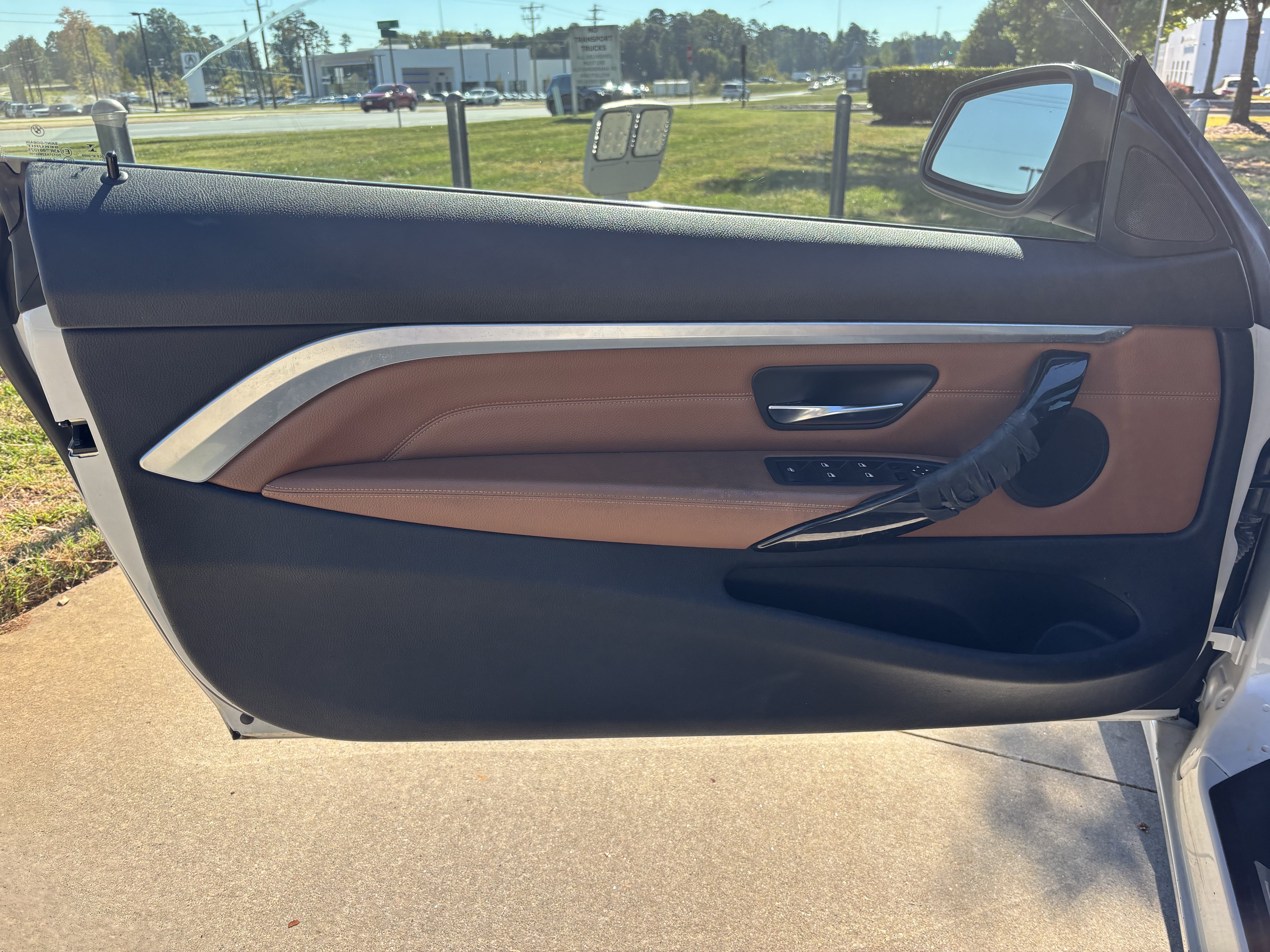 Used 2015 BMW 435i Convertible RWD image 14
