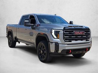 Used 2025 GMC Sierra 2500 AT4 AWD/4WD video 3