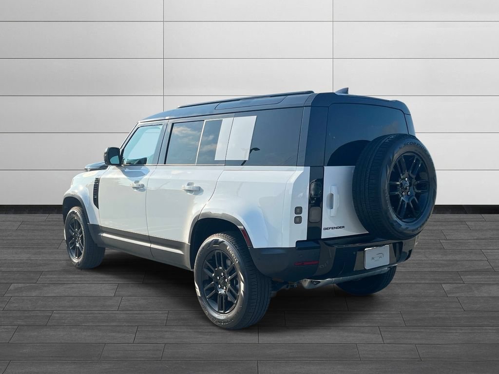 New 2026 Land Rover Defender 110 S AWD/4WD image 3