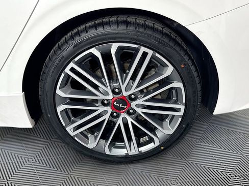 Used 2022 Kia Forte GT w/ GT2 Package FWD image 32