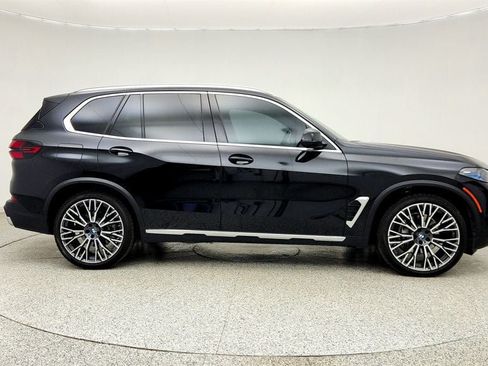 Used 2025 BMW X5 xDrive40i w/ Executive Package AWD/4WD image 4