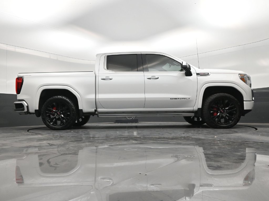 Used 2020 GMC Sierra 1500 Denali w/ Denali Ultimate Package AWD/4WD image 24