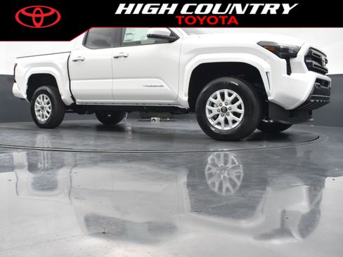 New 2026 Toyota Tacoma SR5 RWD image 40