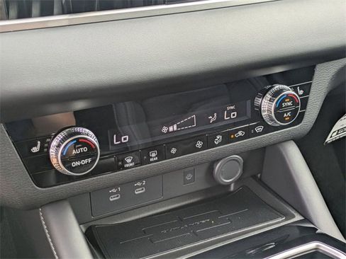 New 2025 Mitsubishi Outlander Trail Edition image 23