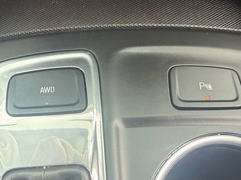 Used 2024 Chevrolet Equinox LT AWD/4WD image 20