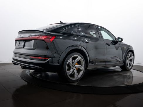 Certified 2023 Audi e-tron S Prestige image 4