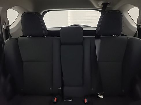 Used 2018 Toyota RAV4 XLE w/ Plus Extra Value Package FWD image 26
