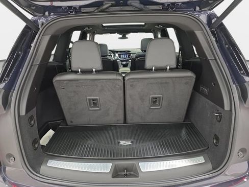 Certified 2024 Cadillac XT6 Premium Luxury w/ LPO, Floor Liner Package AWD/4WD image 32