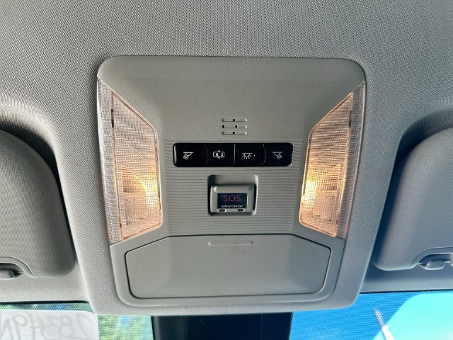 Used 2019 Toyota RAV4 LE AWD/4WD image 48