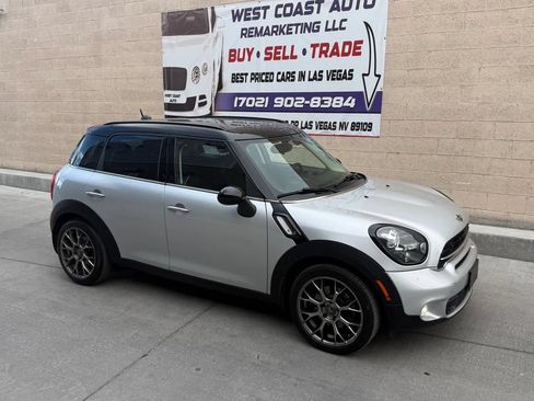 Used 2015 MINI Cooper Countryman S FWD image 2