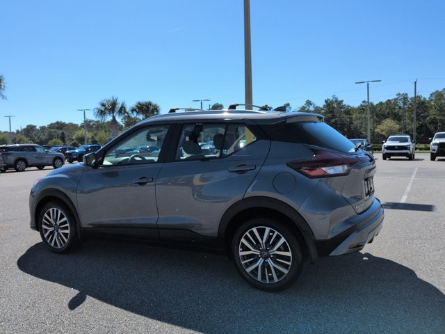 Certified 2024 Nissan Kicks SV w/ Interior Electronics Package FWD image 6