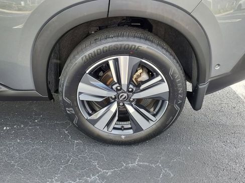 Used 2023 Nissan Rogue SL w/ SL Premium Package FWD image 7