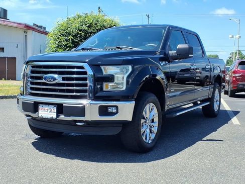 Used 2016 Ford F150 XLT w/ Equipment Group 302A Luxury AWD/4WD image 3