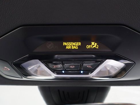 Used 2024 BMW 430i xDrive Convertible w/ Premium Package image 8