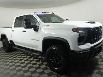 Used 2024 Chevrolet Silverado 2500 ZR2