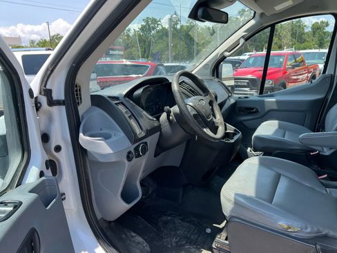 Used 2017 Ford Transit 150 148 Low Roof image 5