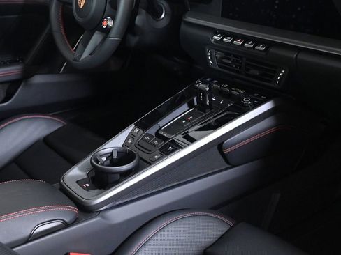 Certified 2026 Porsche 911 Targa 4S AWD/4WD image 20