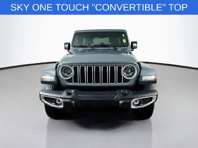 Used 2026 Jeep Wrangler Unlimited Sahara AWD/4WD image 2